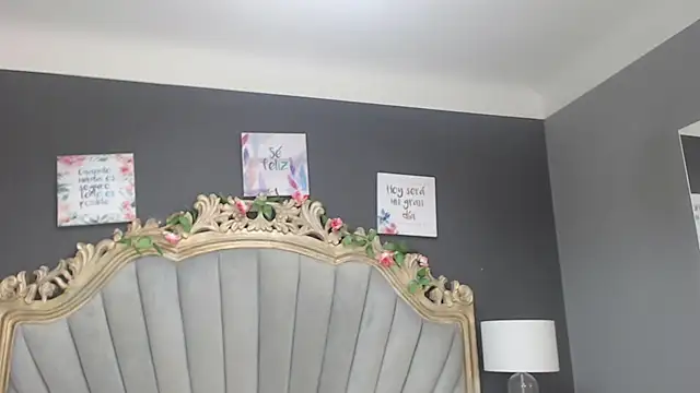 LindaBird online show from March 9, 11:14 am