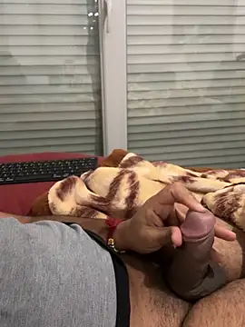 Snapshot of Sammy69hard69 chatting on October 6, 9:56 pm Sammy69hard69 online show from October 6, 9:56 pm