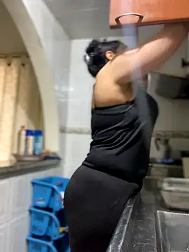 Carola-Ross online show from October 30, 5:46 pm