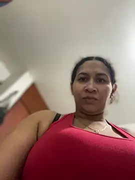 Carola-Ross online show from February 16, 9:33 pm