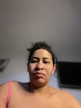Carola-Ross online show from June 20, 1:14 pm