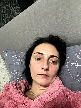 Snapshot of Miroslava1247 chatting on November 25, 8:42 pm Miroslava1247 online show from November 25, 8:42 pm