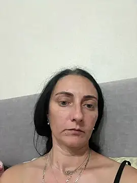 Snapshot of Miroslava1247 chatting on May 29, 8:40 pm Miroslava1247 online show from May 29, 8:40 pm