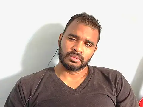 Snapshot of YOX22 chatting on September 29, 2:00 pm YOX22 online show from September 29, 2:00 pm