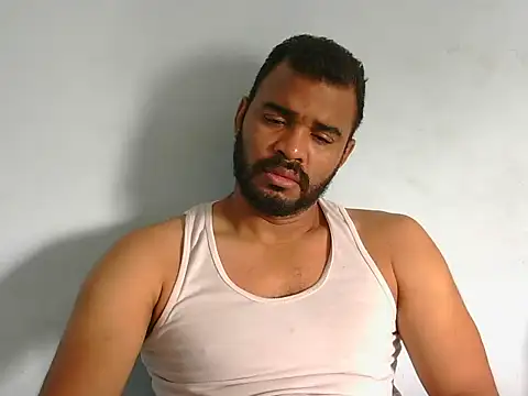 Snapshot of YOX22 chatting on October 1, 1:39 pm YOX22 online show from October 1, 1:39 pm