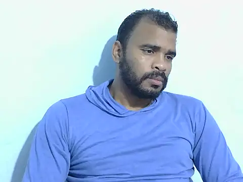 Snapshot of YOX22 chatting on October 12, 3:49 am YOX22 online show from October 12, 3:49 am