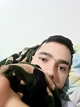 Snapshot of mikeblaree chatting on February 20, 2:35 pm mikeblaree online show from February 20, 2:35 pm