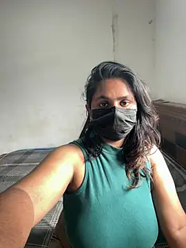 Snapshot of xxxsrilankagirl chatting on July 11, 10:07 am xxxsrilankagirl online show from July 11, 10:07 am