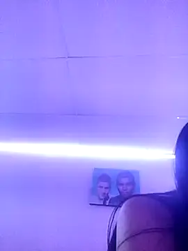 kimbadazz online show from February 15, 8:11 am