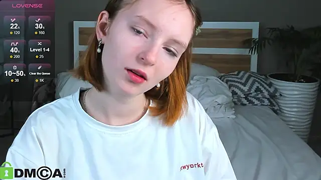 Snapshot of Snega_Ginder chatting on March 19, 2:05 am Snega Ginder online show from March 19, 2:05 am