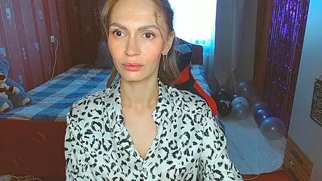 Lady Sunshine  online show from July 12, 6:04 am