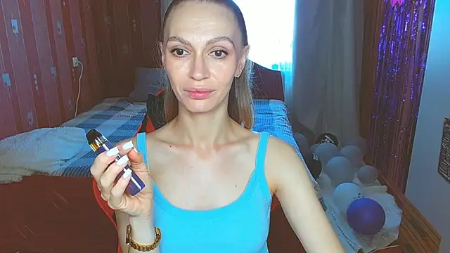 Lady Sunshine  online show from July 16, 7:03 am