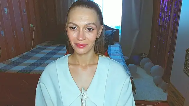 Lady Sunshine  online show from July 18, 7:01 am