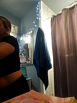 ShysluutGia online show from December 17, 4:02 pm