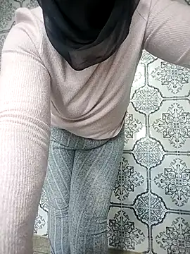 nouhaty online show from December 1, 7:35 am