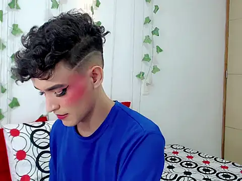 dominic 00 online show from February 26, 8:44 pm