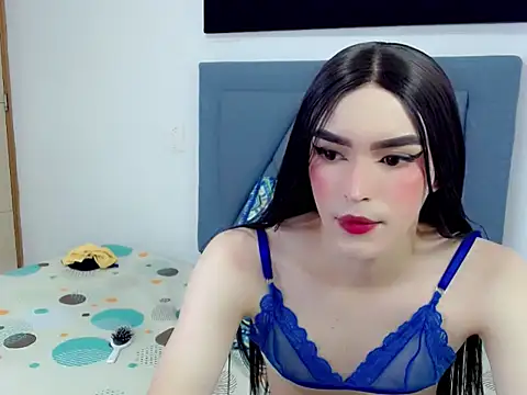 dominic 00 online show from December 2, 9:10 pm