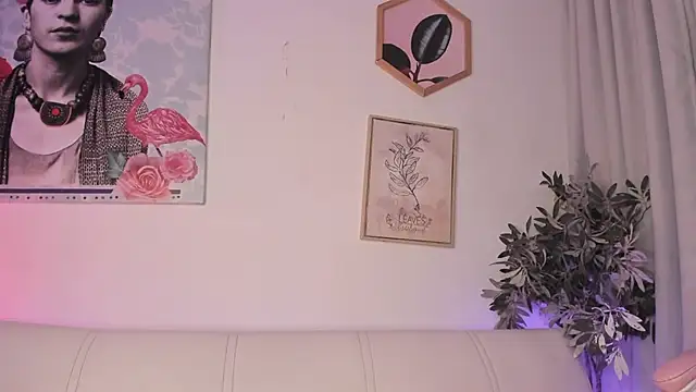 Dhalila  online show from March 22, 4:45 am