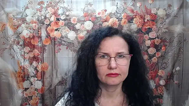 Miroslava Happi online show from April 13, 5:46 am