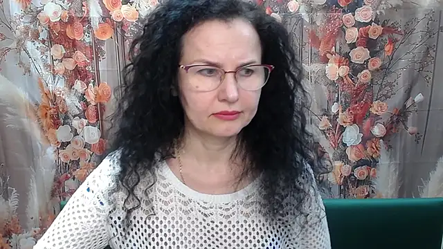 Miroslava Happi online show from April 27, 6:00 am