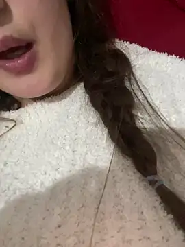 Snapshot of salma74779 chatting on February 24, 5:53 pm salma74779 online show from February 24, 5:53 pm