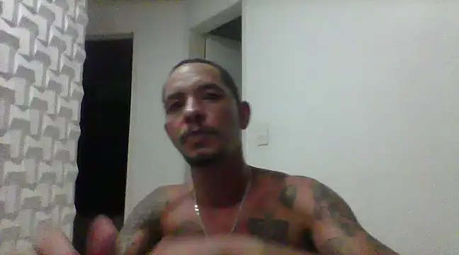 Snapshot of allisonbr chatting on March 18, 4:47 am allisonbr online show from March 18, 4:47 am