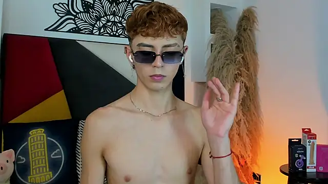 MaikyCooper online show from December 2, 7:42 pm