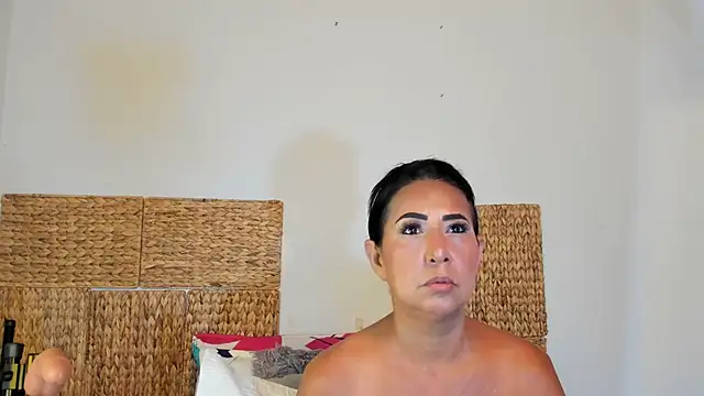 Jackiehmilf52 online show from July 12, 8:44 pm