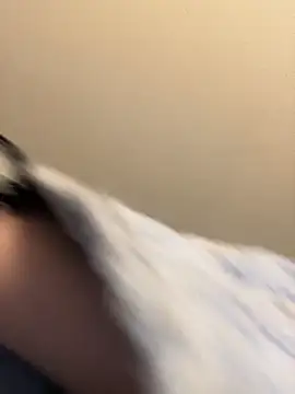 Snapshot of O_UBIGMAD chatting on February 13, 11:39 am O UBIGMAD online show from February 13, 11:39 am