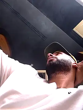 OutsizedPistol online show from October 13, 8:36 am