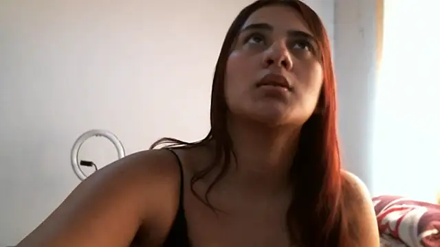 Snapshot of Evy_conor chatting on September 22, 3:36 pm Evy conor online show from September 22, 3:36 pm