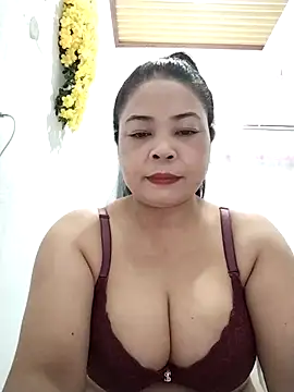 Snapshot of Baby-bigtits2024 chatting on March 4, 12:55 pm Baby-bigtits2024 online show from March 4, 12:55 pm