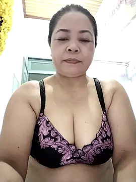 Snapshot of Baby-bigtits2024 chatting on September 8, 10:09 pm Baby-bigtits2024 online show from September 8, 10:09 pm