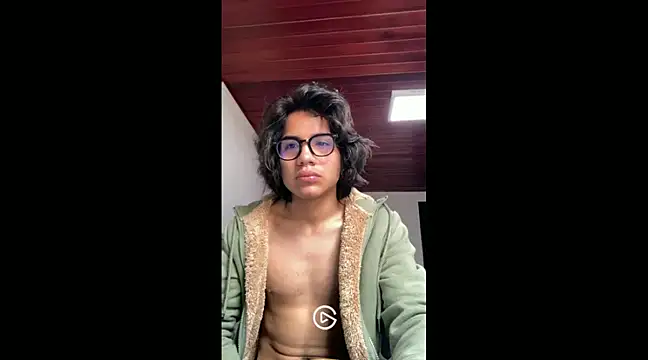 Snapshot of shadowsofgarden chatting on February 9, 5:33 pm shadowsofgarden online show from February 9, 5:33 pm