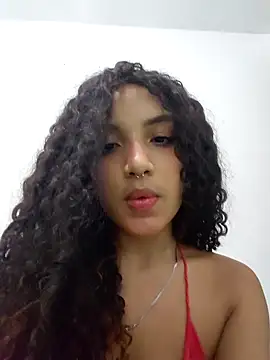 Snapshot of Majo_BigTits chatting on October 26, 1:39 pm Majo BigTits online show from October 26, 1:39 pm