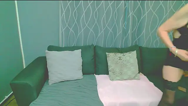 adeleadison online show from July 25, 6:33 am