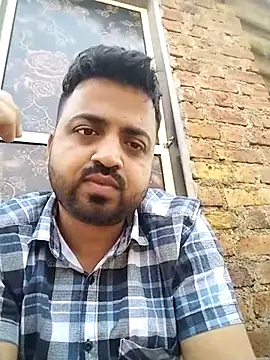 Snapshot of Vij717 chatting on March 8, 9:06 am Vij717 online show from March 8, 9:06 am