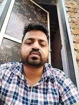 Snapshot of Vij717 chatting on March 15, 5:04 pm Vij717 online show from March 15, 5:04 pm