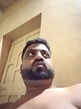 Snapshot of Vij717 chatting on October 24, 11:45 pm Vij717 online show from October 24, 11:45 pm