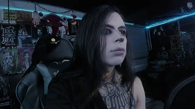 Snapshot of rotten_dreams chatting on September 30, 10:15 pm rotten dreams online show from September 30, 10:15 pm