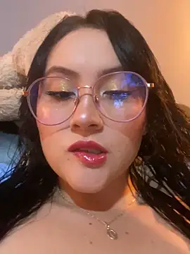 ValentinaOrtiz3 online show from October 12, 11:26 pm