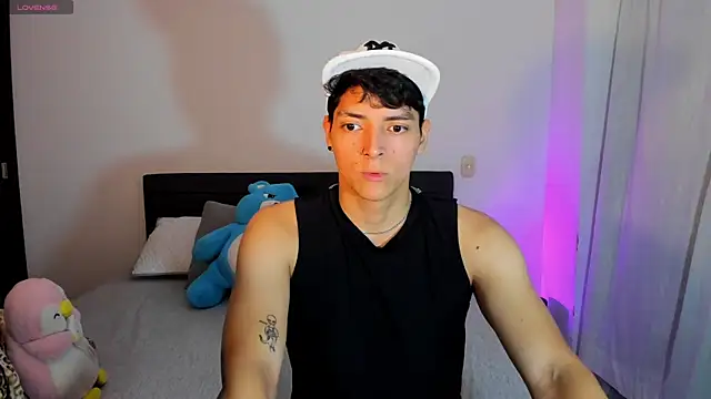 Snapshot of _JacobMiller__ chatting on October 6, 7:11 pm JacobMiller online show from October 6, 7:11 pm