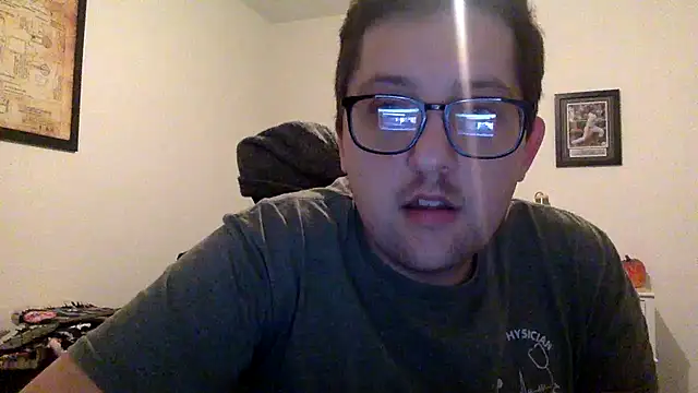 Snapshot of Milflover96 chatting on February 17, 3:04 am Milflover96 online show from February 17, 3:04 am
