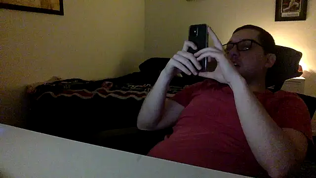 Snapshot of Milflover96 chatting on March 6, 3:02 am Milflover96 online show from March 6, 3:02 am