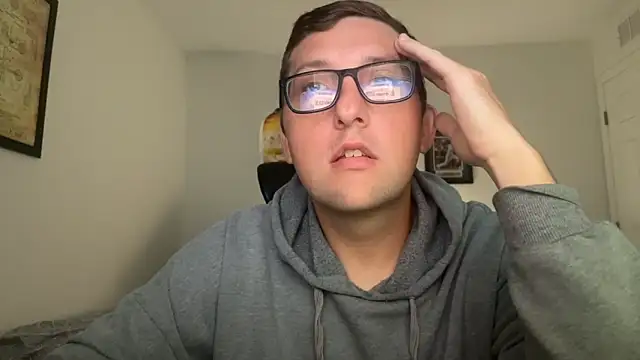 Snapshot of Milflover96 chatting on September 25, 8:34 pm Milflover96 online show from September 25, 8:34 pm