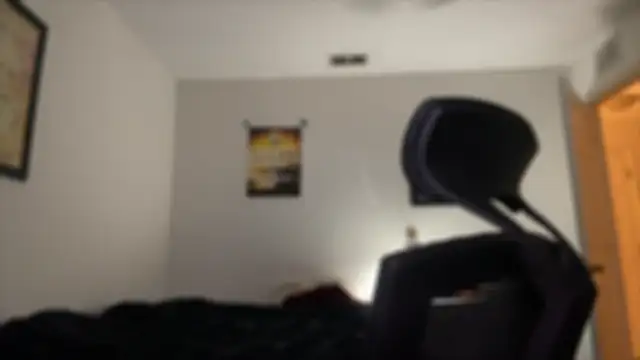 Snapshot of Milflover96 chatting on October 25, 1:35 am Milflover96 online show from October 25, 1:35 am