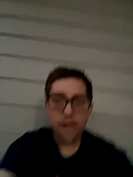 Snapshot of Milflover96 chatting on November 13, 10:52 pm Milflover96 online show from November 13, 10:52 pm