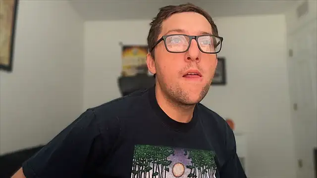 Snapshot of Milflover96 chatting on November 29, 4:10 pm Milflover96 online show from November 29, 4:10 pm