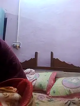 Hot couple493 online show from February 11, 9:03 pm