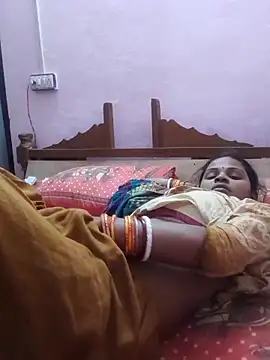 Hot couple493 online show from February 13, 10:02 am